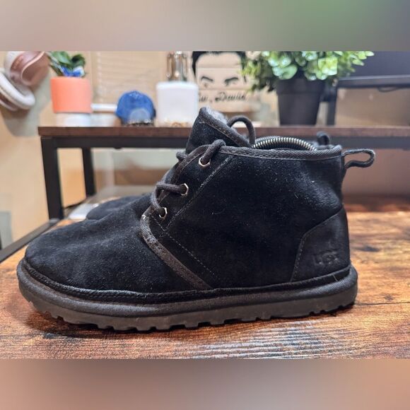 Ugg Neumel Black Shearling‎ Boots Size 9 main image 8